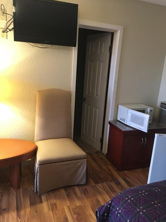 Flamingo Motel Marshalltown מראה חיצוני תמונה