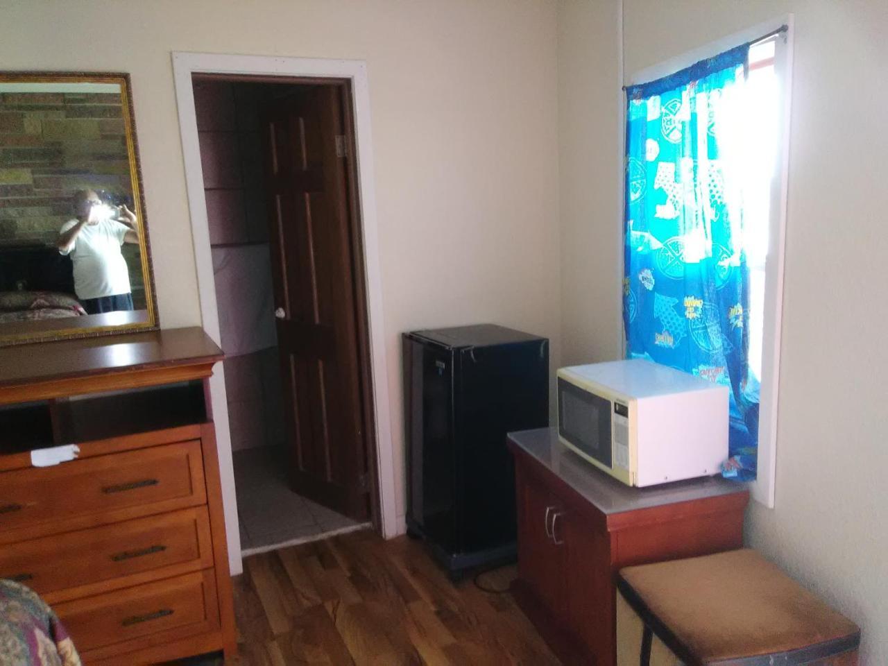 Flamingo Motel Marshalltown מראה חיצוני תמונה